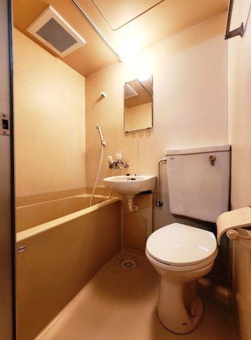 バス・シャワールーム　参考・別室