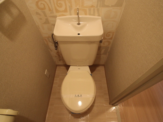 トイレ　※他部屋の写真です。