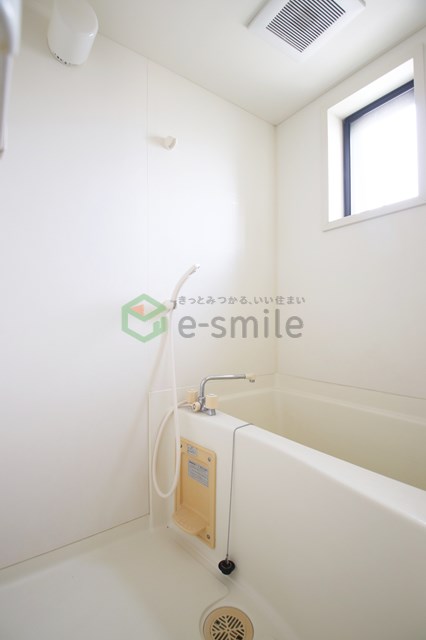 バス・シャワールーム　お風呂で日々の疲れを落としましょう