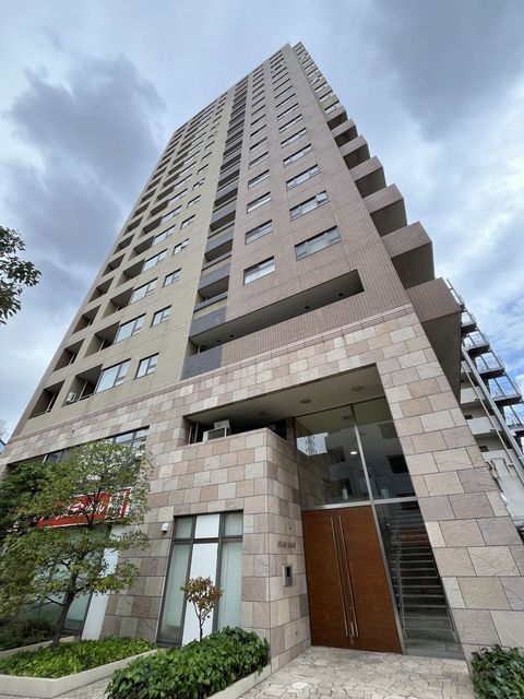 建物外観　鉄骨鉄筋コンクリート造