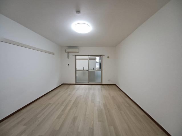 居室・リビング　※現況優先