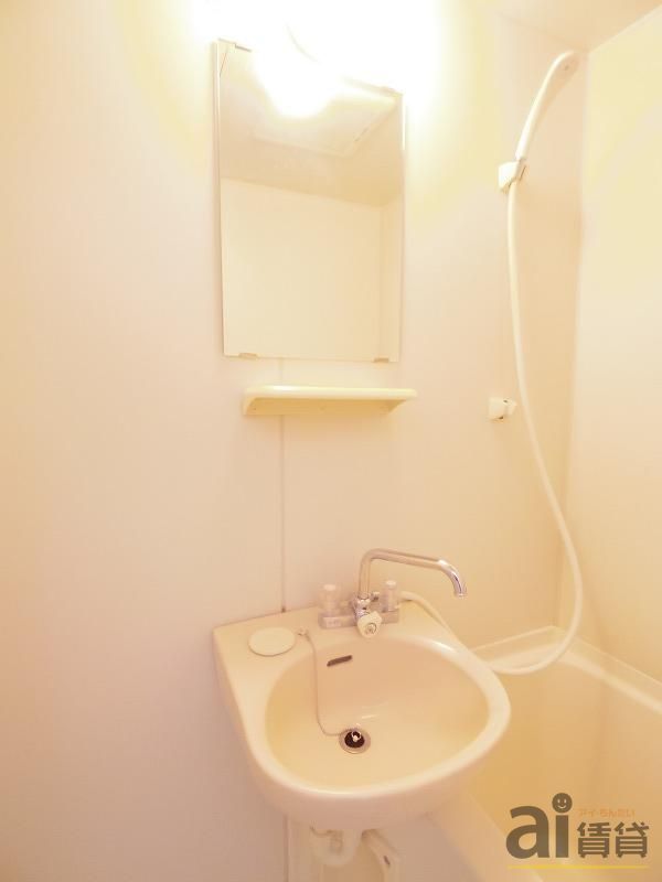 洗面設備　※同仕様写真