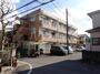 獨協大学前駅より徒歩25分 築34年8ヶ月 3階建の賃貸物件