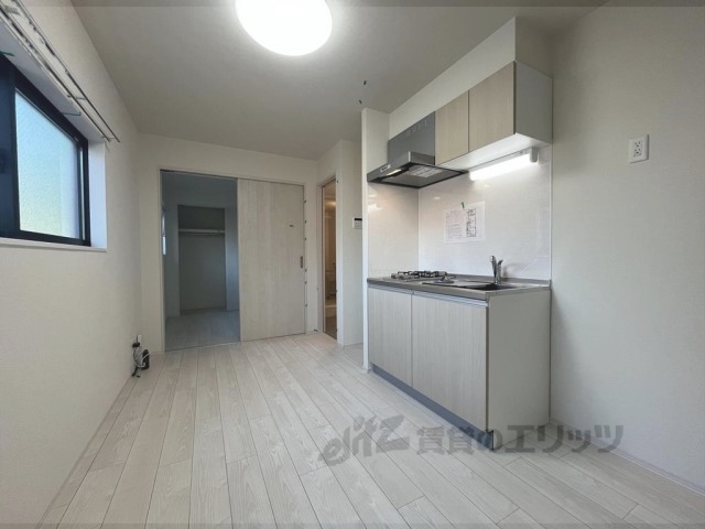 居室・リビング　居室