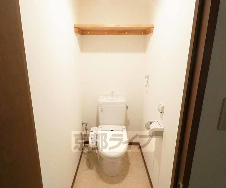 トイレ　清潔感のあるトイレです。