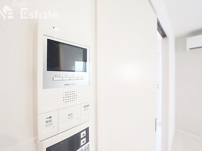 セキュリティ　モニター付きインターホン