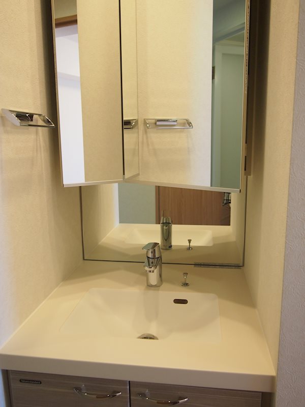 洗面設備　ルーブル大鳥居伍番館＊別部屋参照