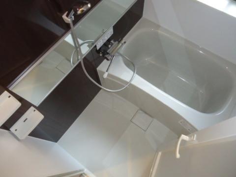 バス・シャワールーム　バス