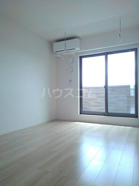 ヤハタフジ参番館_内装_0