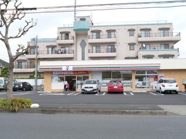 コンビニ　セブンイレブン（コンビニ）まで400m