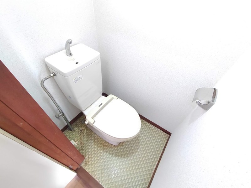 トイレ　イメージ