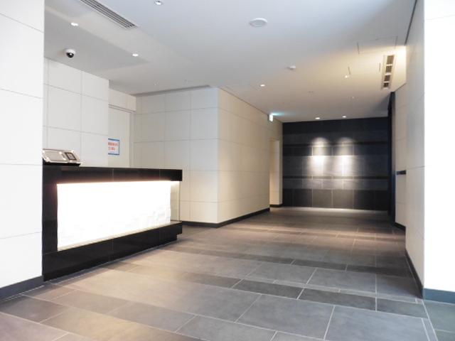 エントランス　エントランス