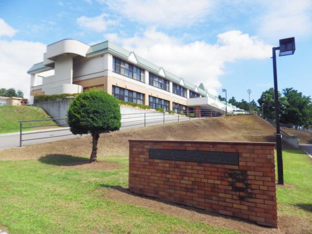 小学校　七重小学校（小学校）まで488m