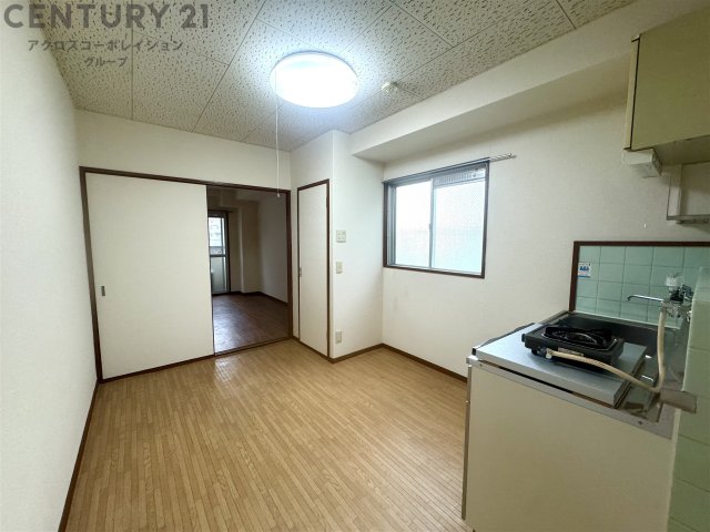 居室・リビング　広々としたリビング！