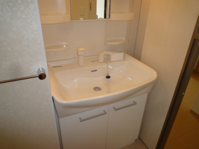 洗面設備　洗髪洗面化粧台