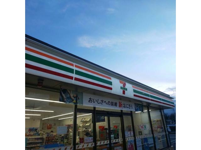 コンビニ　セブンイレブン吉岡上毛大橋通り店（コンビニ）まで1800m