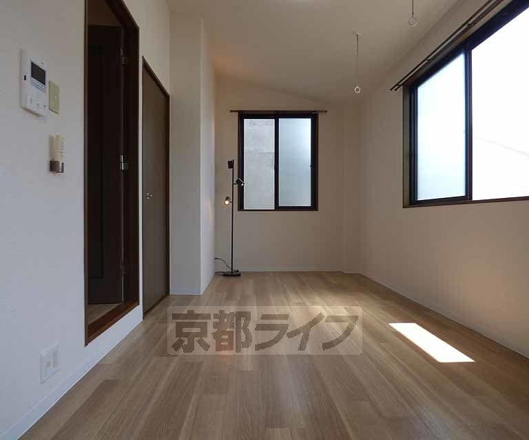 居室・リビング　綺麗なお部屋です。