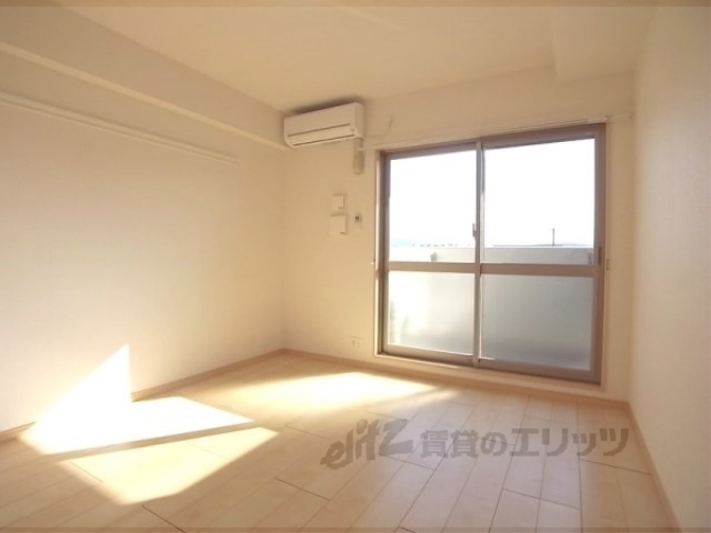 居室・リビング　居室