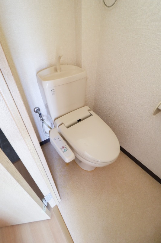 トイレ　図面と現状に相違がある場合には現状を優先