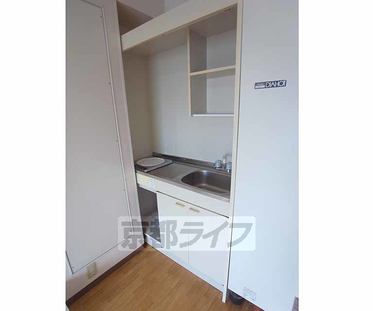 キッチン　コンパクトなキッチンです。