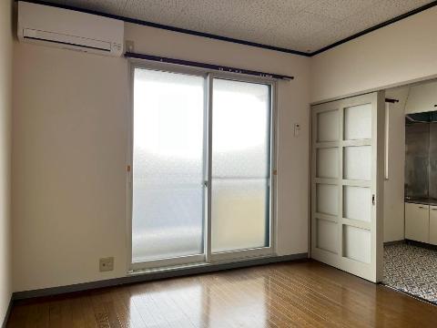 居室・リビング　リビング