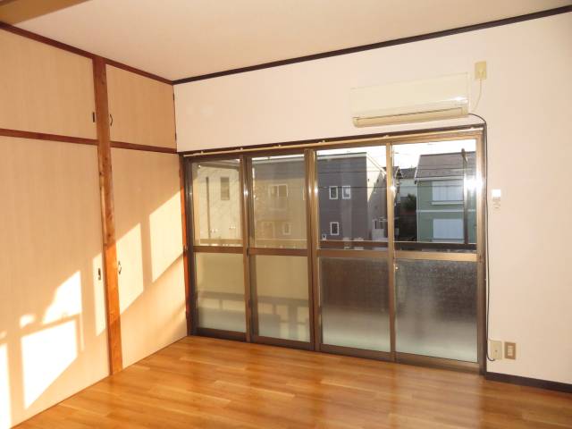 その他部屋・スペース　洋室６帖が２部屋ございます。