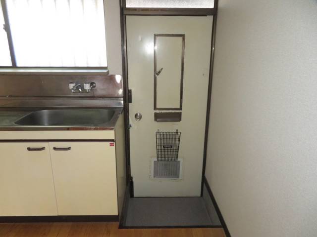 玄関　玄関・内側