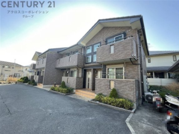 建物外観　敷地内に駐車場あります！