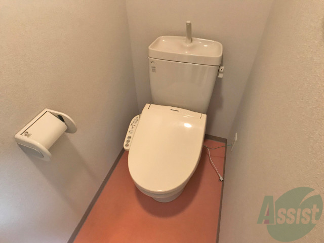 トイレ　嬉しいバストイレ別です。快適に生活できますよ。