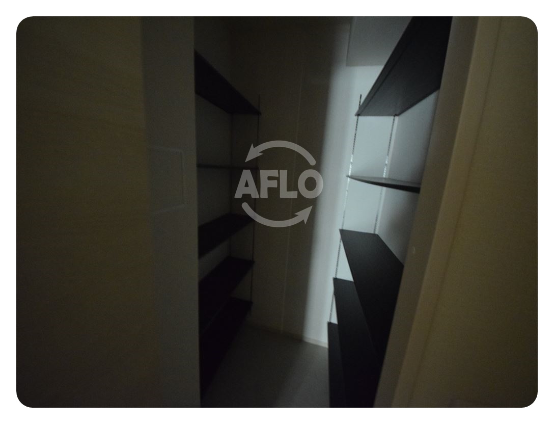 収納　ユープテリア天王寺　シューズクローゼット