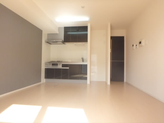 居室・リビング　別室のご参考画像です。