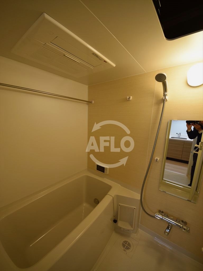 バス・シャワールーム　アーバネックス北堀江II　浴室換気乾燥暖房機付バスルーム