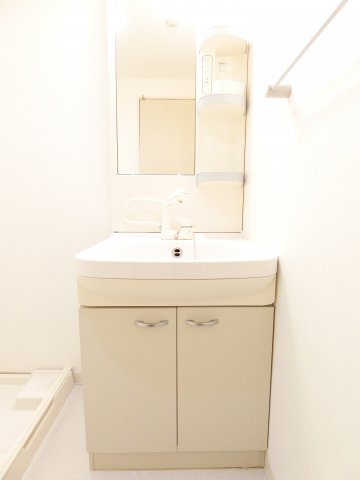 洗面設備　詳細は、RISUMO江坂本店→06-6155-7137まで♪