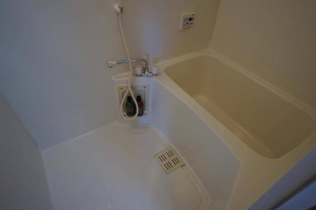 バス・シャワールーム　浴室