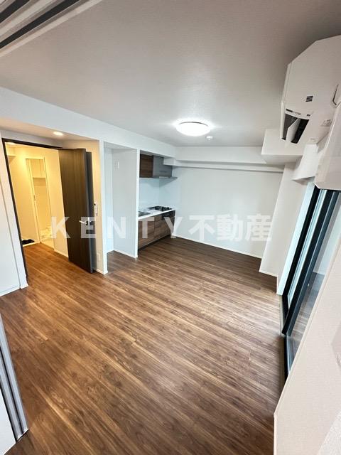 居室・リビング　ゆったり過ごせる居間です