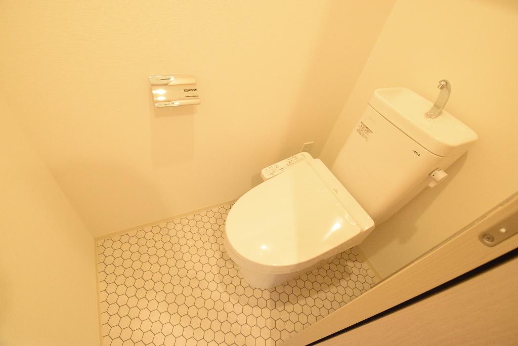 トイレ　シャワー付トイレ