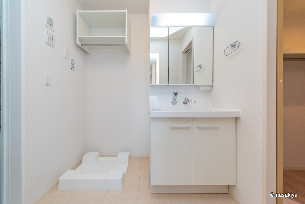 洗面設備　洗面・脱衣　シャンプードレッサー付