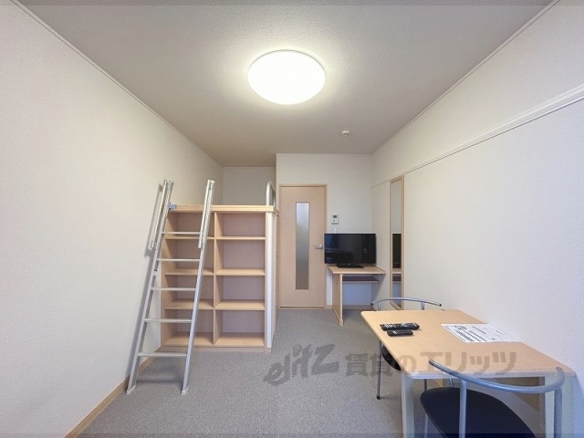 居室・リビング　洋室