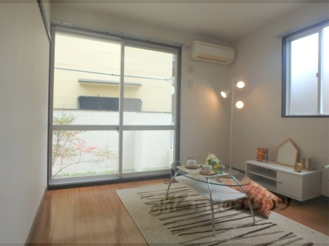 居室・リビング　洋室