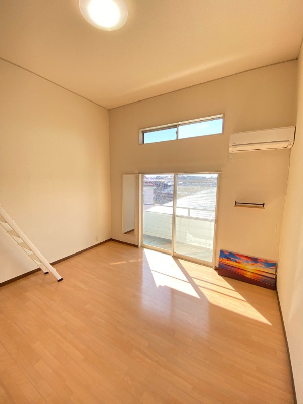 居室・リビング　※他部屋参考写真