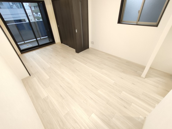 居室・リビング　※別部屋の写真です