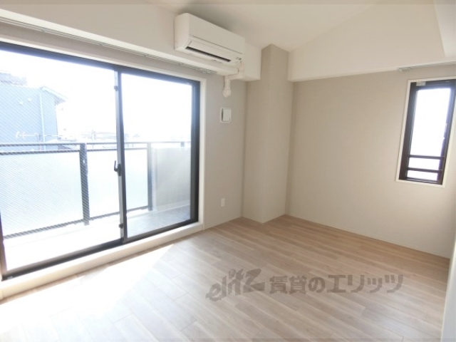 居室・リビング　洋室