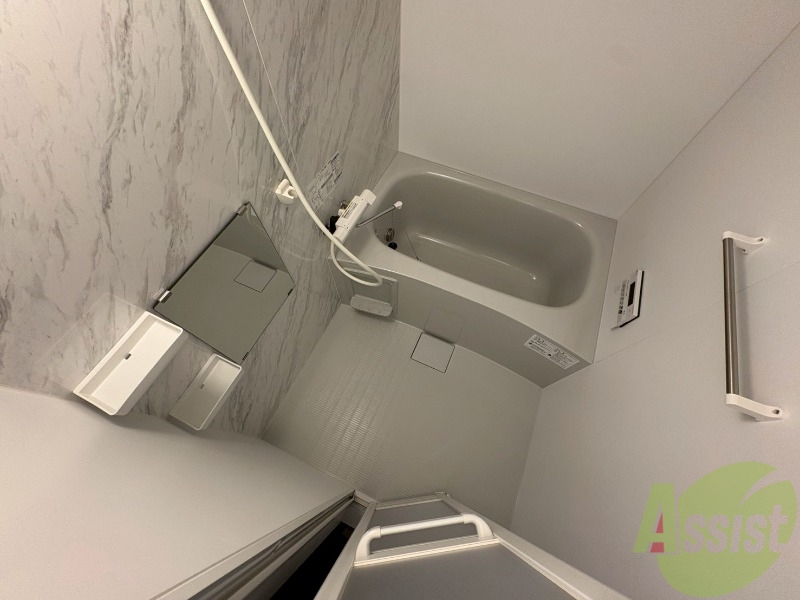 バス・シャワールーム　お風呂になります。一日の疲れを癒してくださいね。