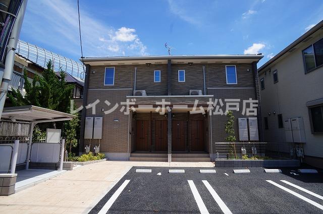 建物外観　外はこのようになっています