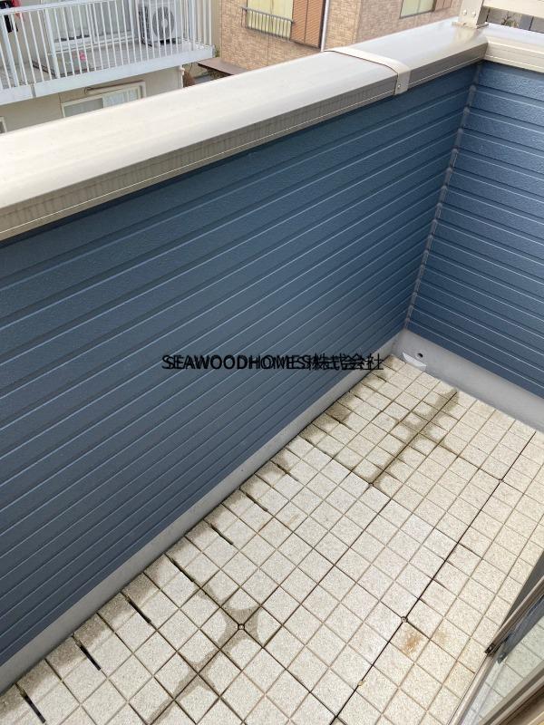 バルコニー　タイル張りベランダでお手入れも簡単☆