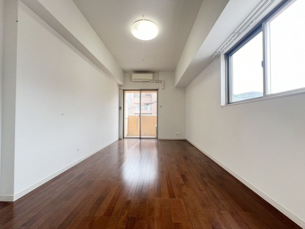 居室・リビング　※代表タイプの写真のため実際と異なる場合がございます