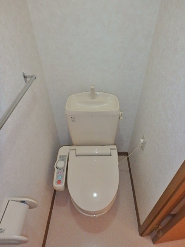 トイレ　図面と現状に相違がある場合には現状を優先