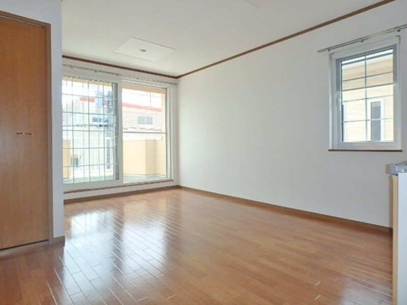 居室・リビング　図面と現状に相違がある場合には現状を優先