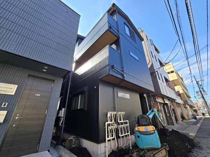 建物外観　建築中