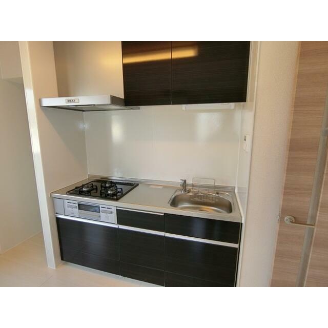 キッチン　※302号室の写真になります。